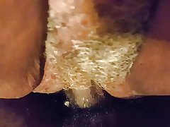 Oh sheila! 62 yoshli qora granny kulrang qilli mushuk